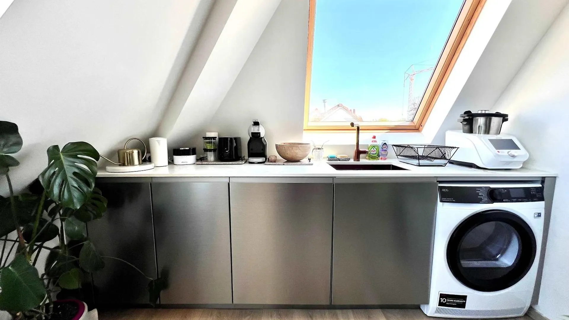 Апартаменты Modern Loft Near Eu Institutions Брюссель