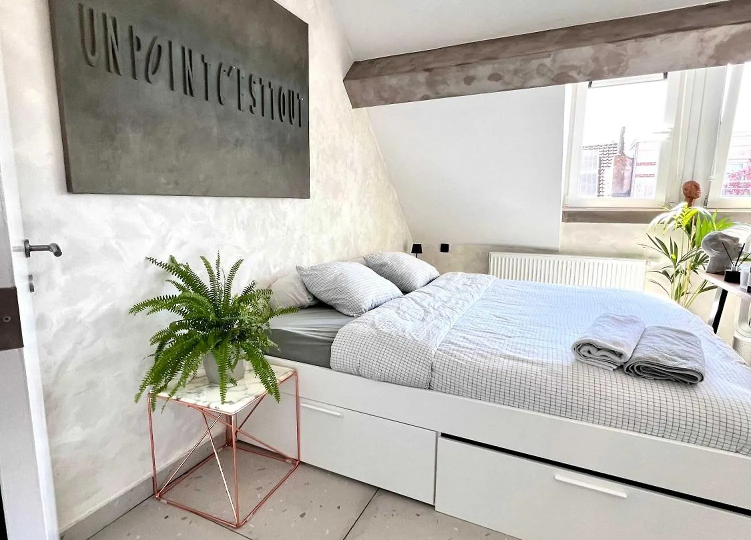 Апартаменты Modern Loft Near Eu Institutions Брюссель